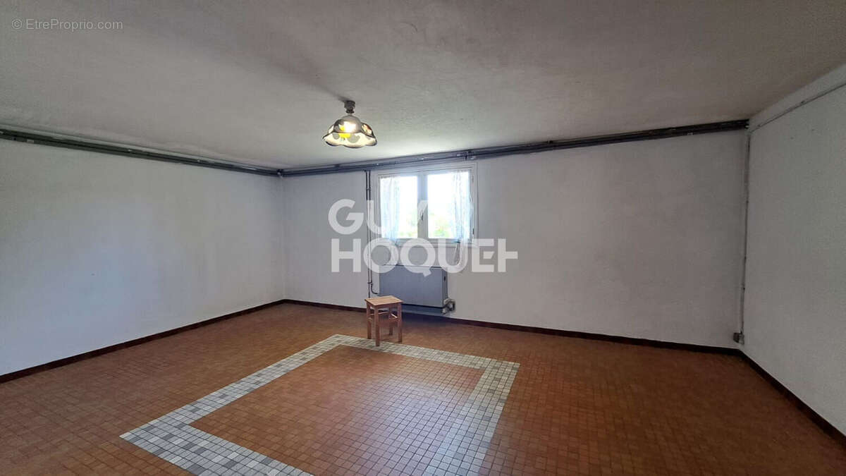 Maison à RION-DES-LANDES