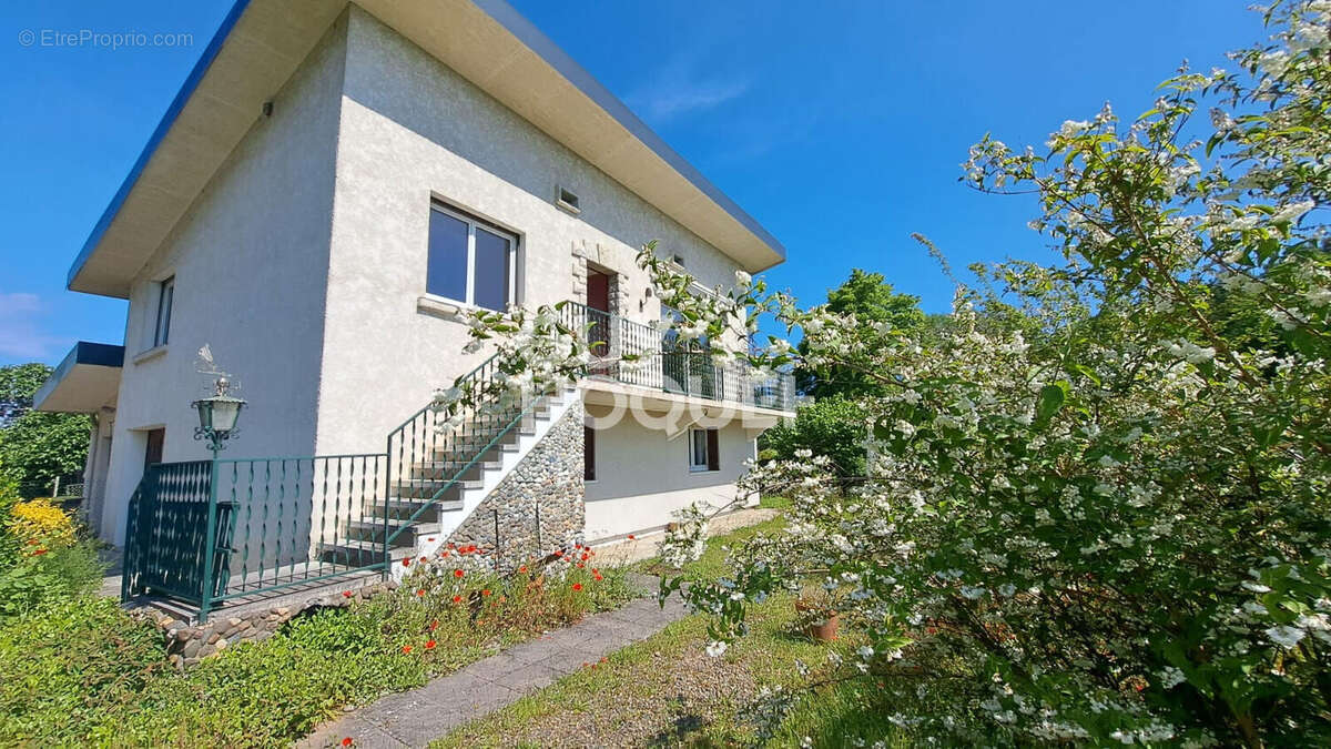 Maison à RION-DES-LANDES