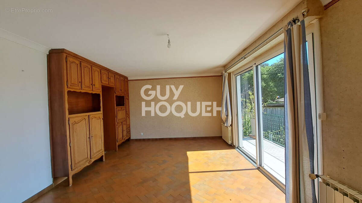 Maison à RION-DES-LANDES