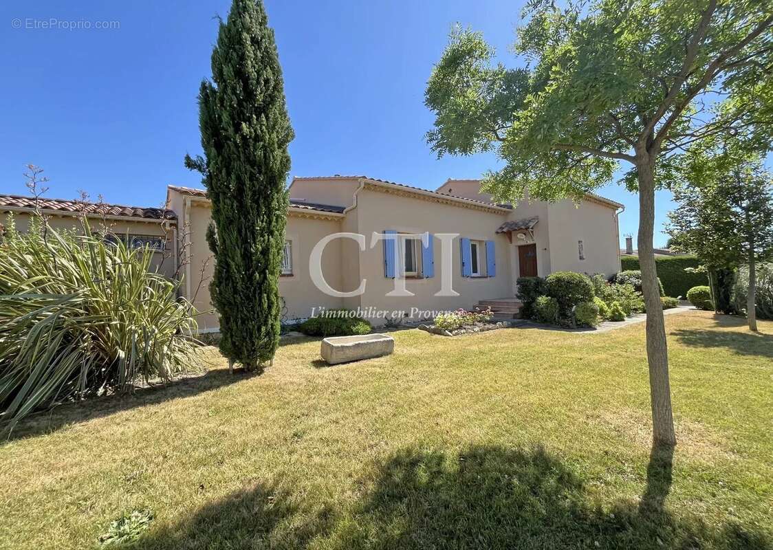 Maison à CAIRANNE