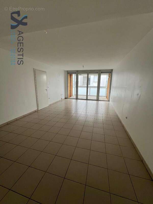   - Appartement à TOULOUSE