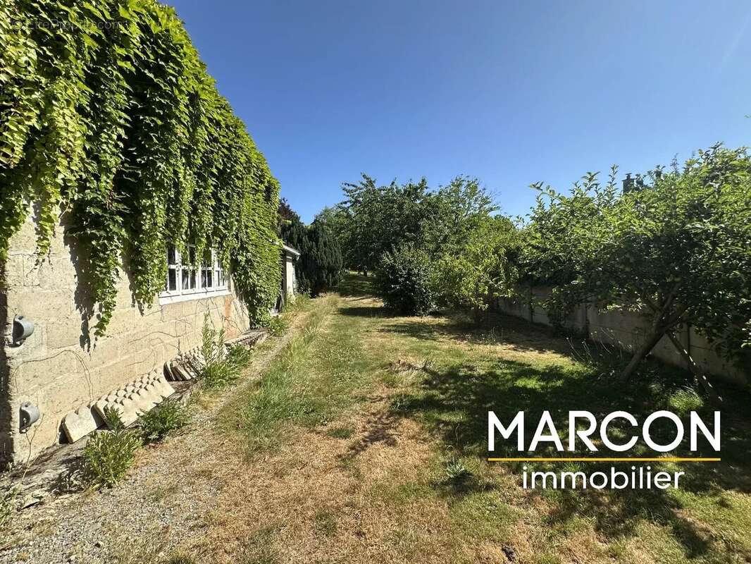 Maison à LA SOUTERRAINE