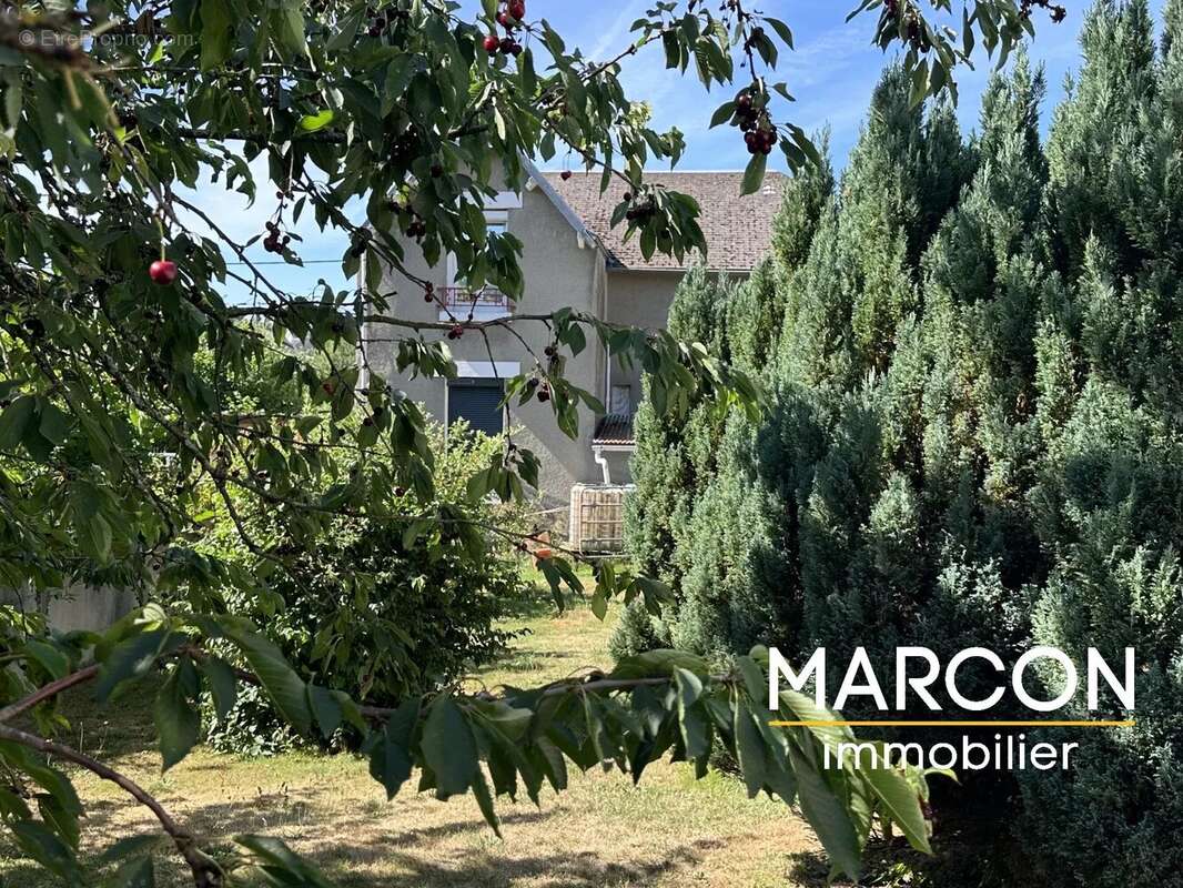 Maison à LA SOUTERRAINE