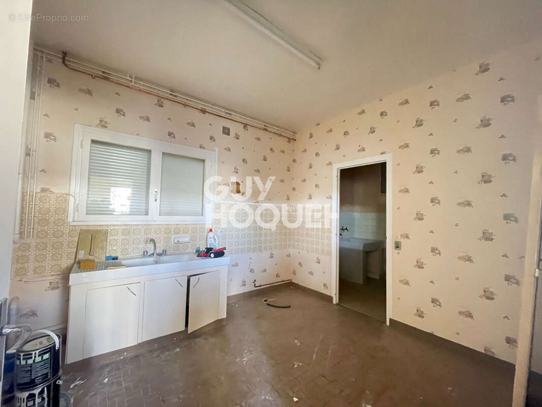 Commerce à SOISSONS