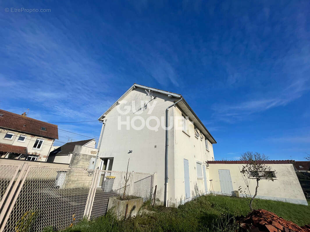 Commerce à SOISSONS