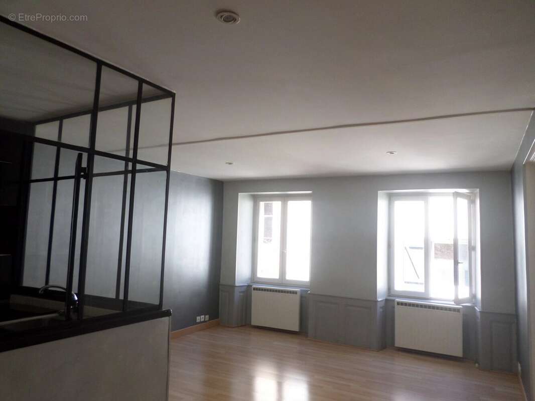 Appartement à HERICOURT