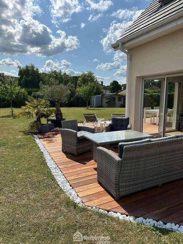 Maison à SAINT-PIERRE-DU-VAUVRAY