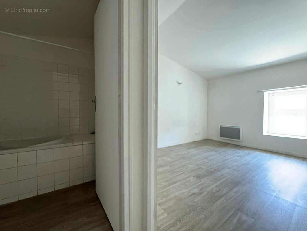 Appartement à SURGERES