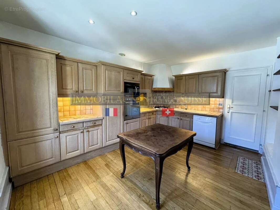 Appartement à SALLANCHES