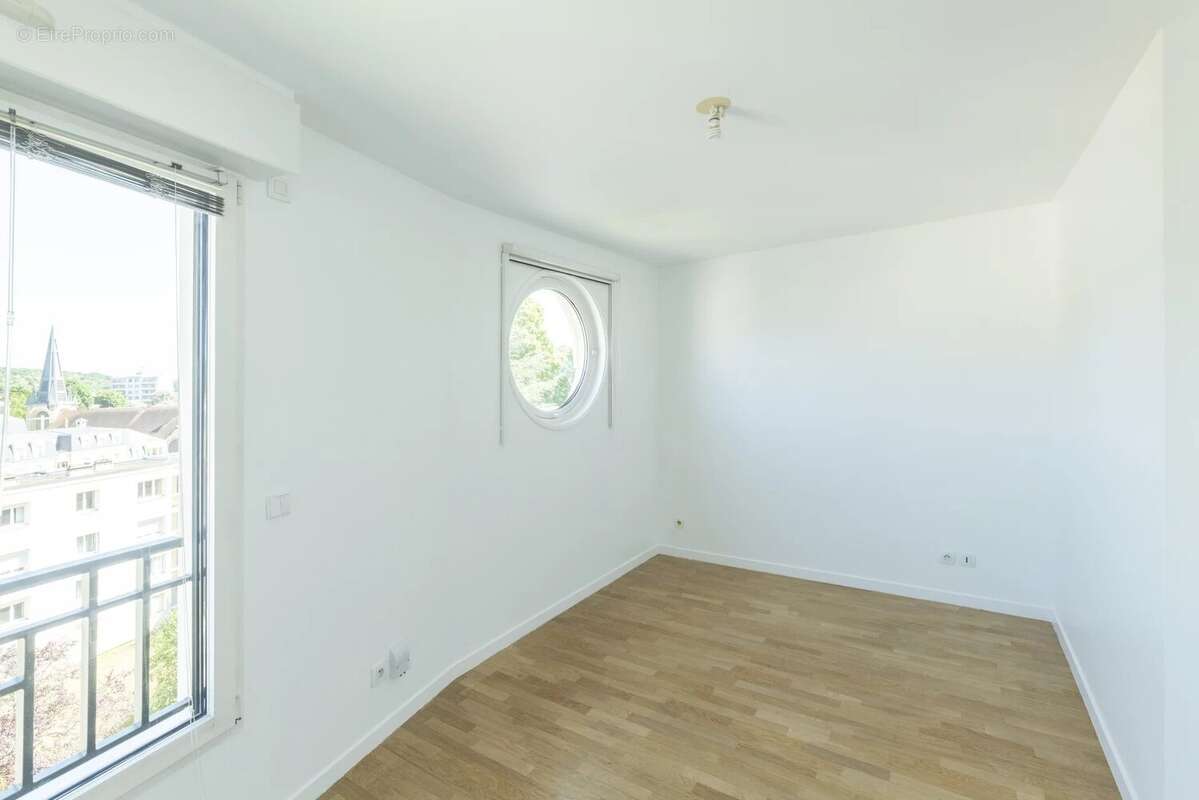 Appartement à CHAVILLE