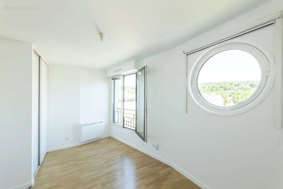 Appartement à CHAVILLE