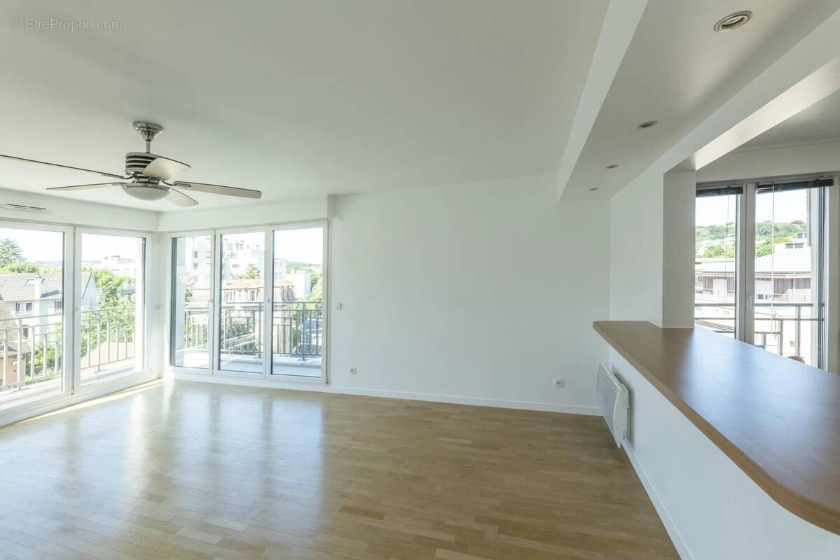 Appartement à CHAVILLE