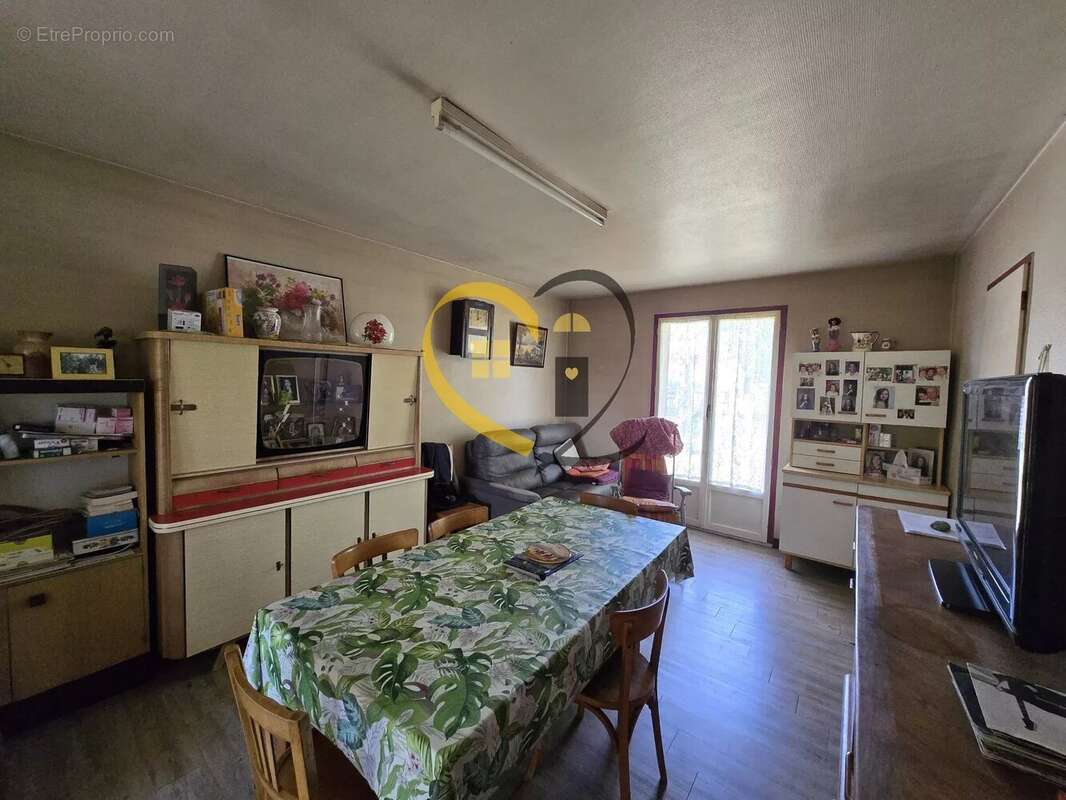 Maison à MENETOU-SALON