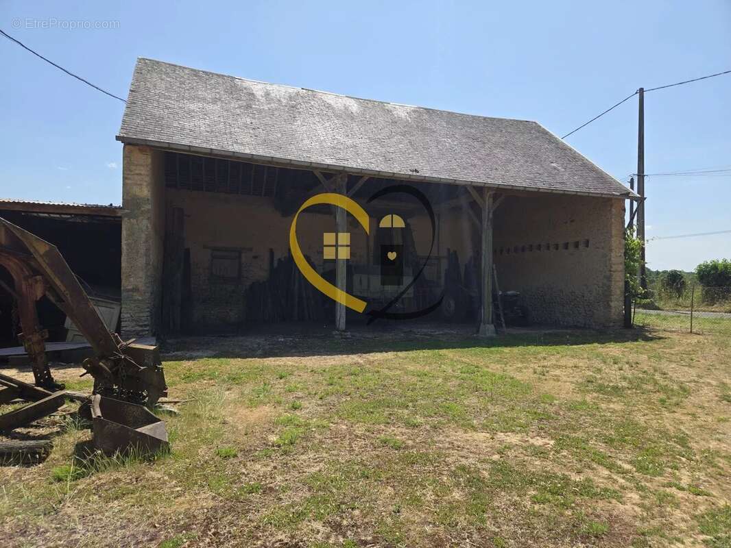 Maison à MENETOU-SALON