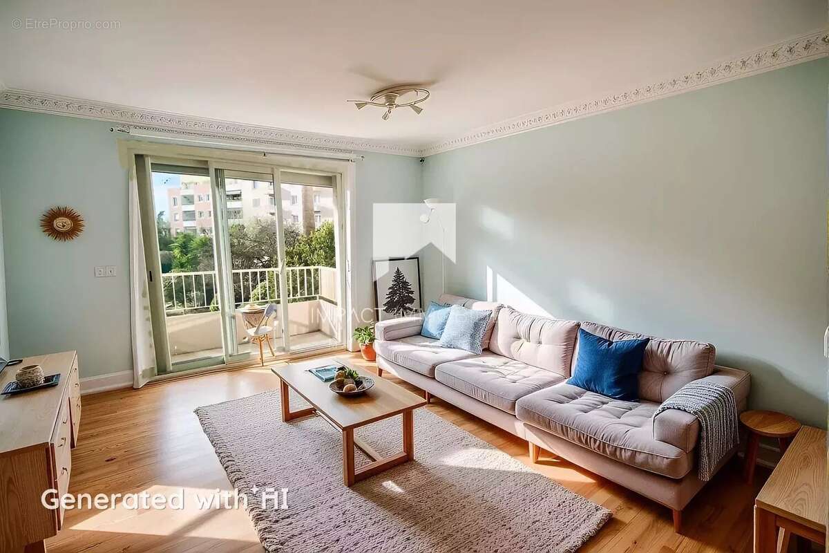 Appartement à HYERES