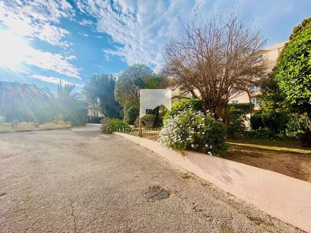 Appartement à HYERES