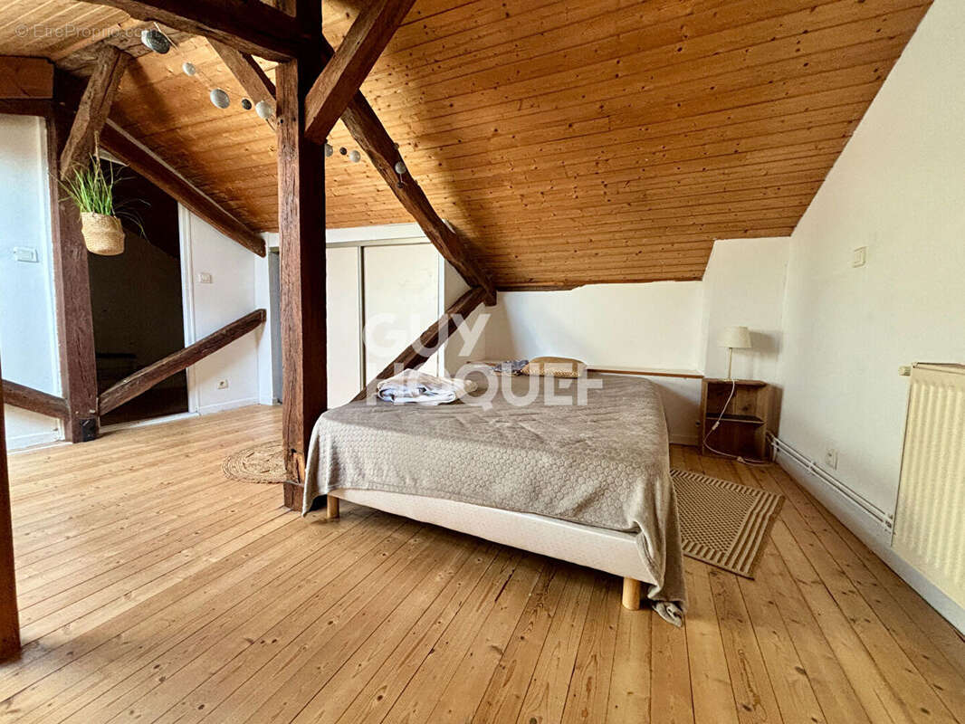 Appartement à CAHORS