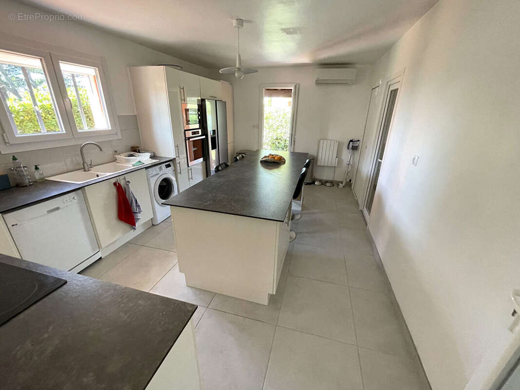 Maison à SAINT-CANNAT