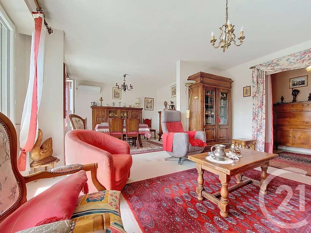 Appartement à GUERET