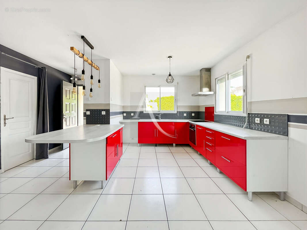 Maison à MONFLANQUIN