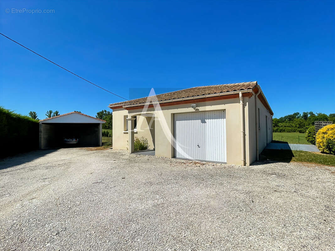 Maison à MONFLANQUIN