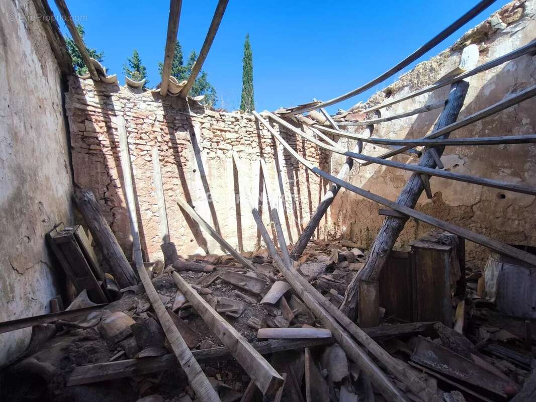 Maison à BEAUMES-DE-VENISE