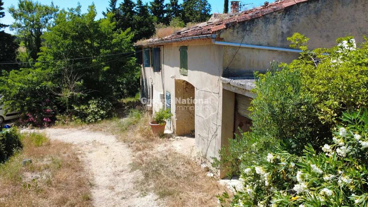 Maison à BEAUMES-DE-VENISE
