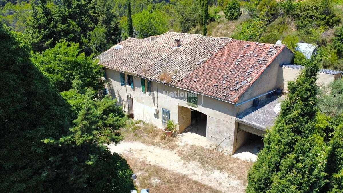 Maison à BEAUMES-DE-VENISE