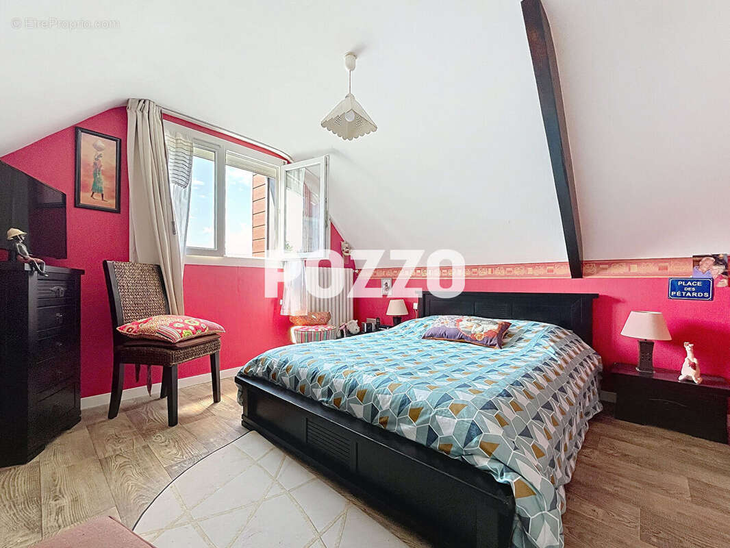 Maison à SAINT-PLANCHERS