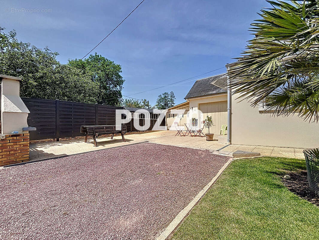 Maison à SAINT-PLANCHERS