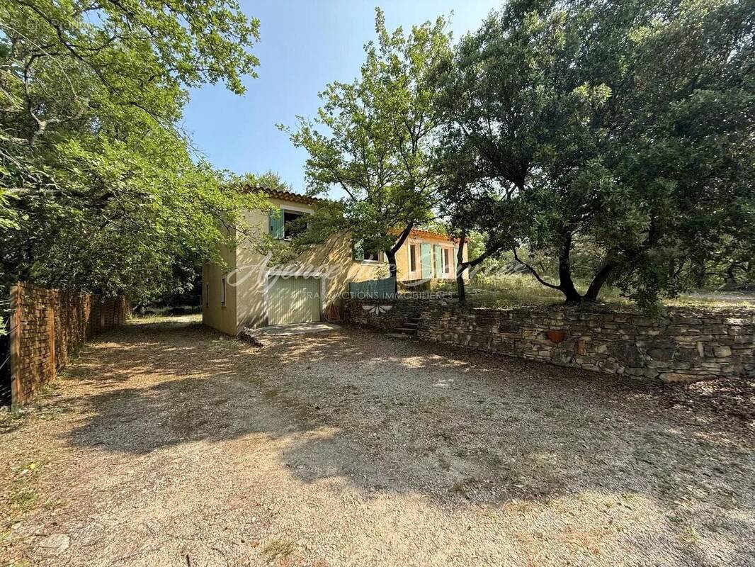 Maison à BRUE-AURIAC