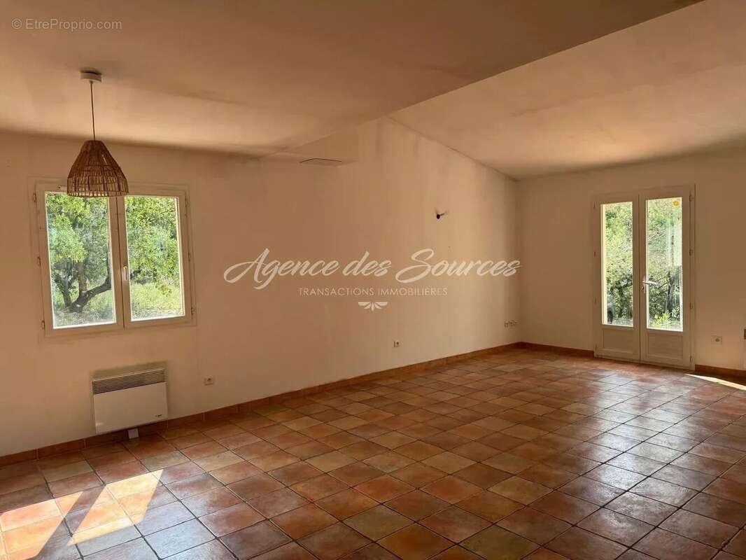 Maison à BRUE-AURIAC