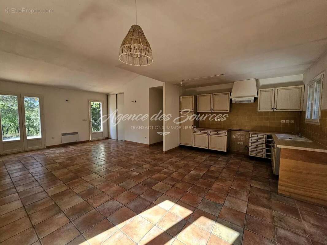 Maison à BRUE-AURIAC