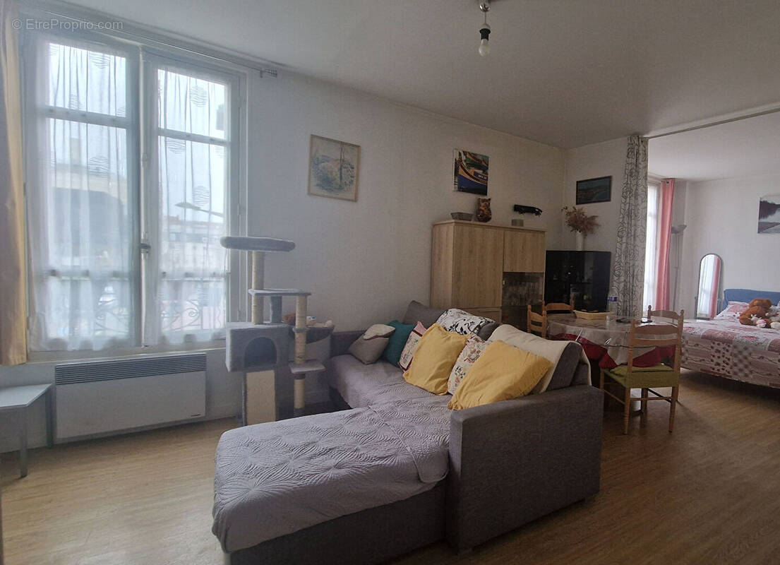 Appartement à CLICHY
