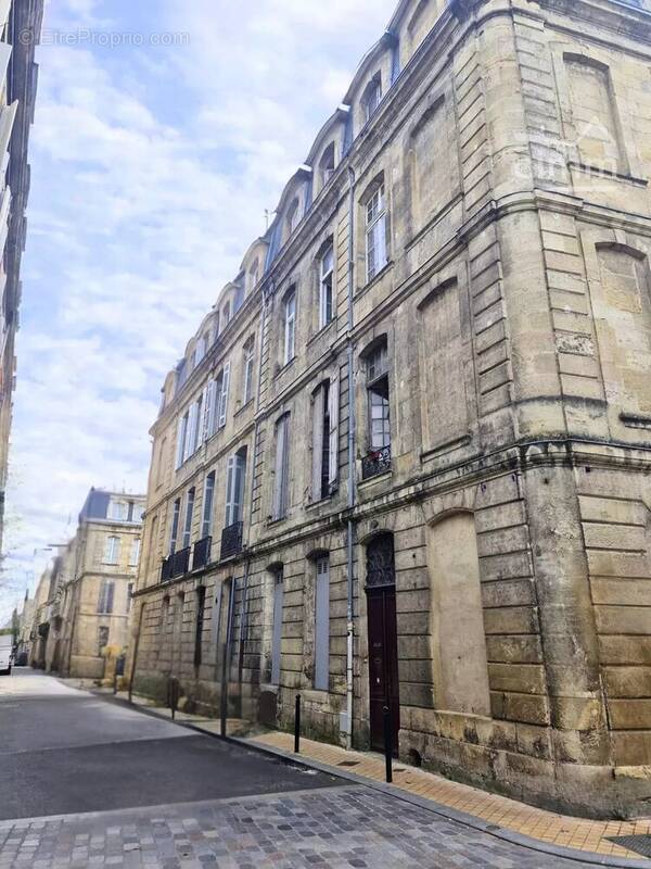 Appartement à BORDEAUX