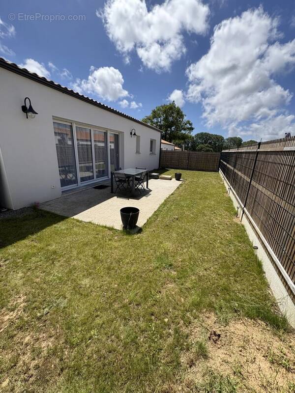 Maison à TALMONT-SAINT-HILAIRE