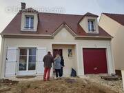 Terrain à NEUILLY-EN-THELLE