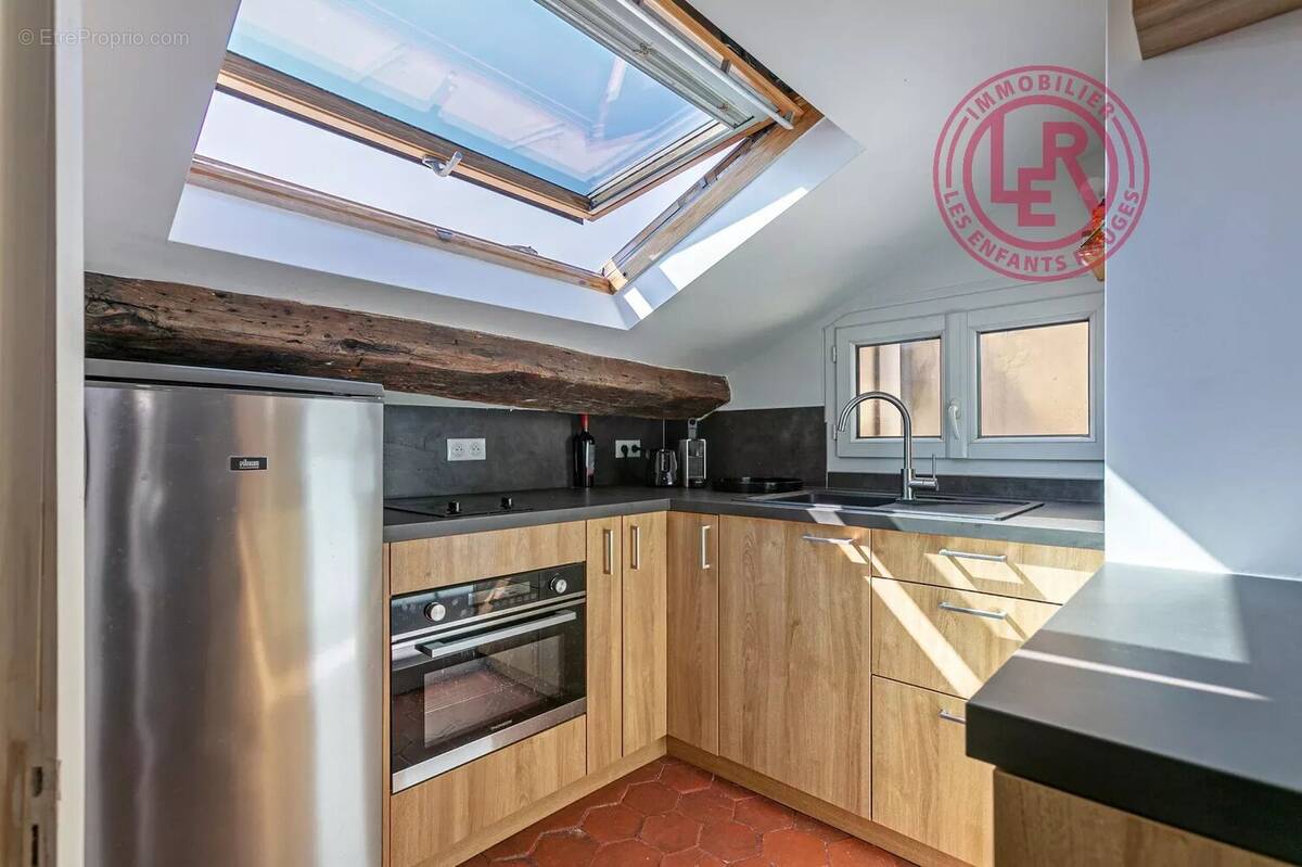 Appartement à PARIS-3E