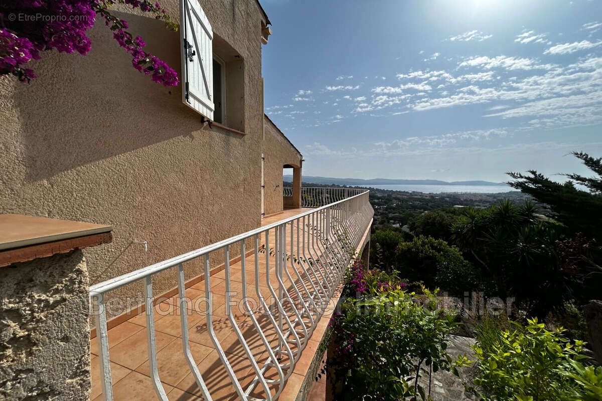 Maison à CAVALAIRE-SUR-MER