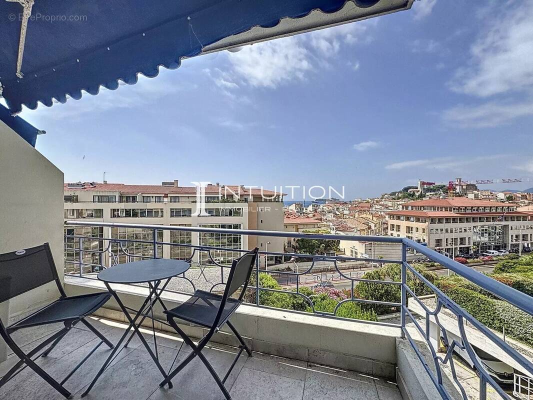 Appartement à CANNES
