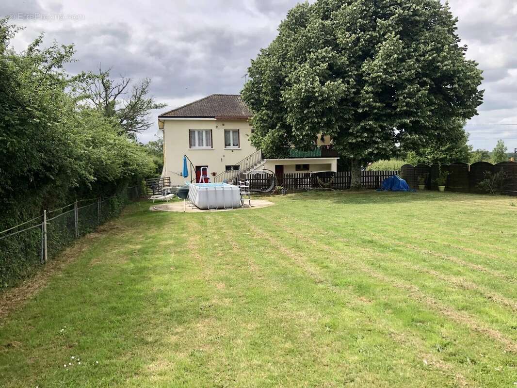 Maison à ORADOUR-FANAIS