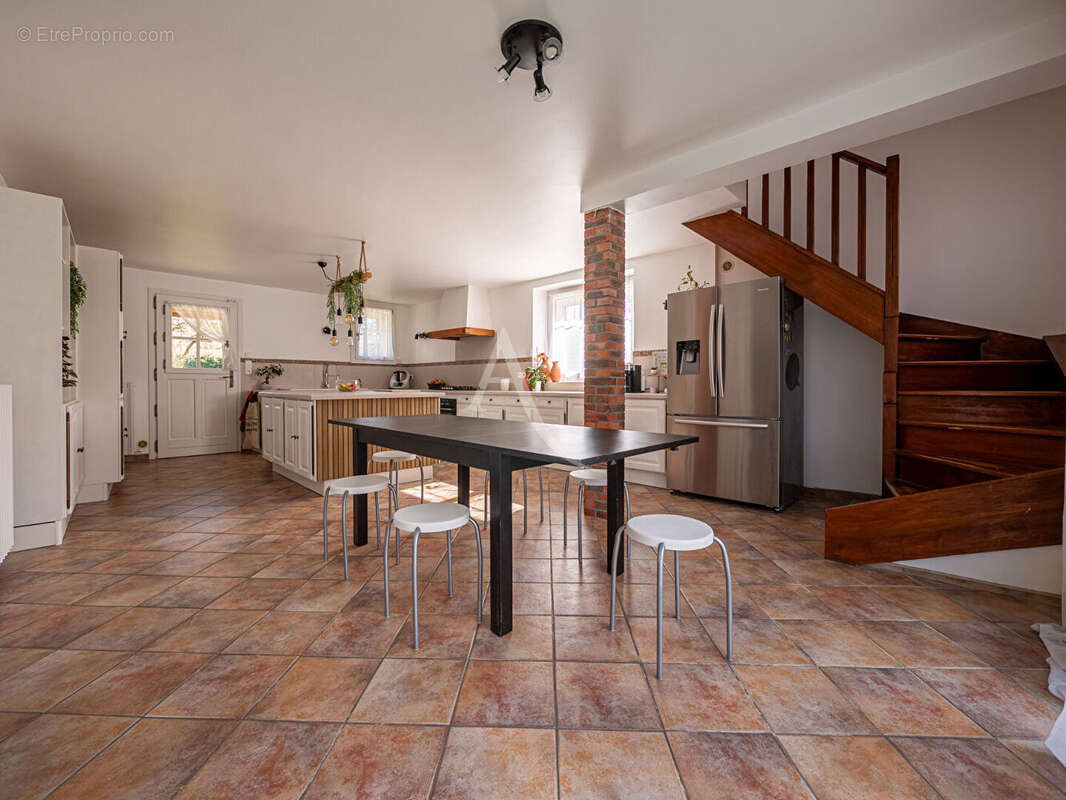 Maison à MAREUIL-LES-MEAUX