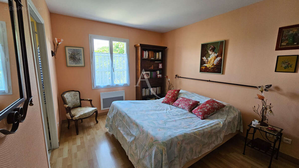 Maison à PORT-DES-BARQUES