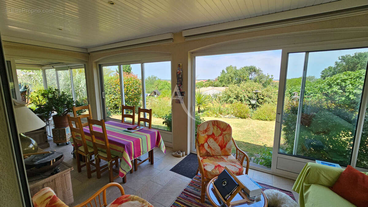 Maison à PORT-DES-BARQUES