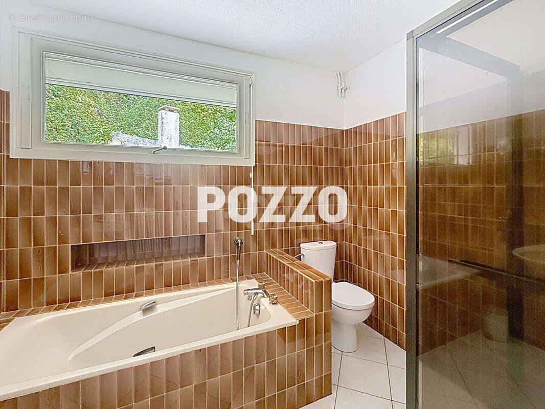 Maison à JULLOUVILLE