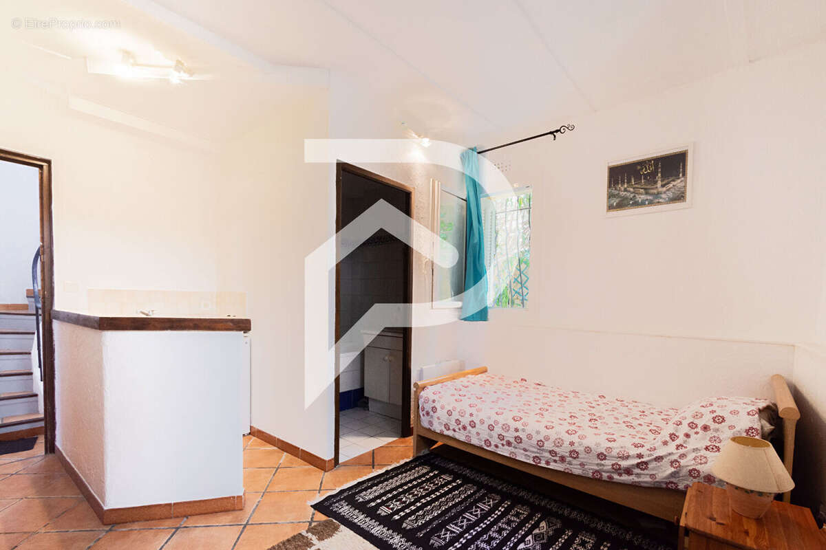 Maison à MARSEILLE-4E