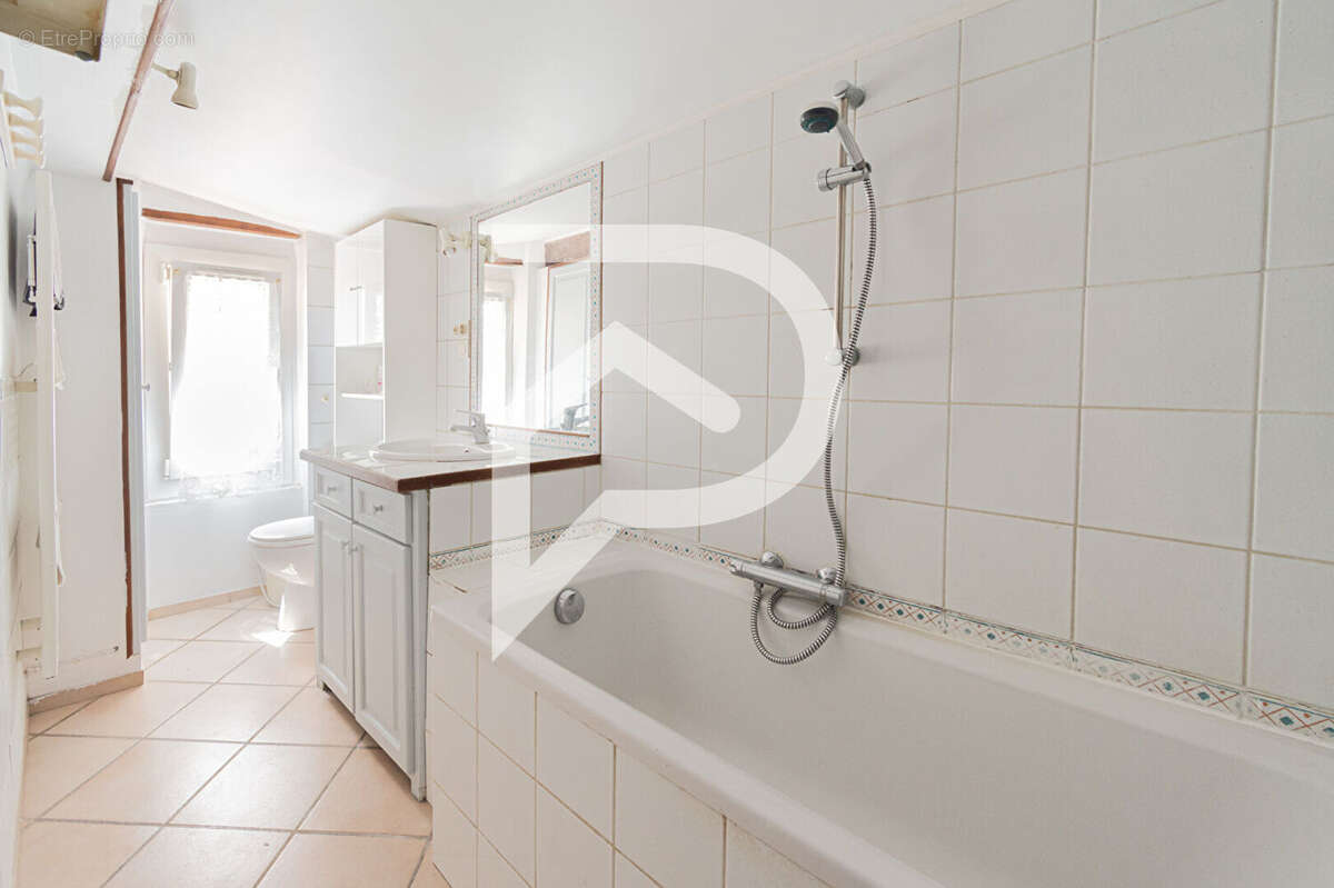 Maison à MARSEILLE-4E