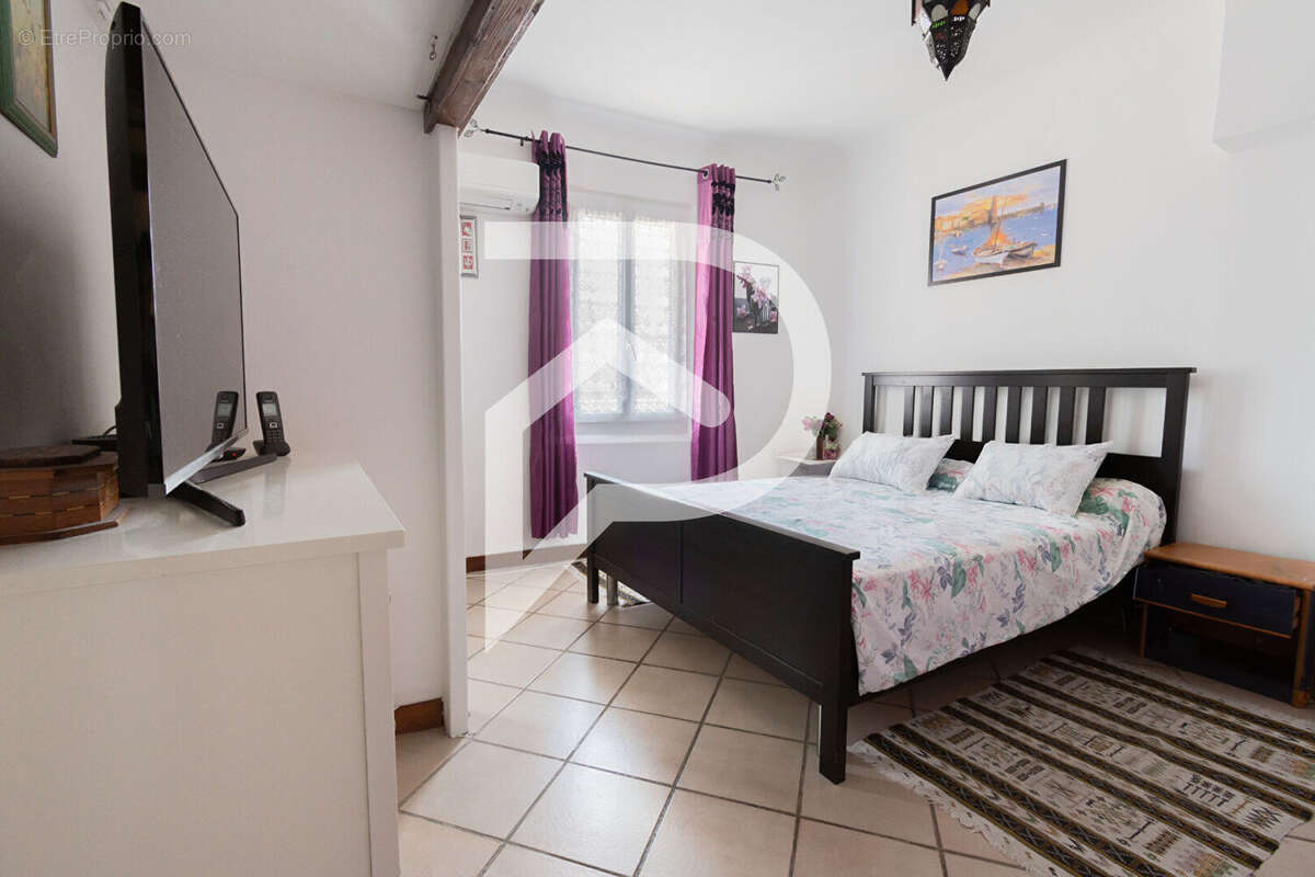 Maison à MARSEILLE-4E