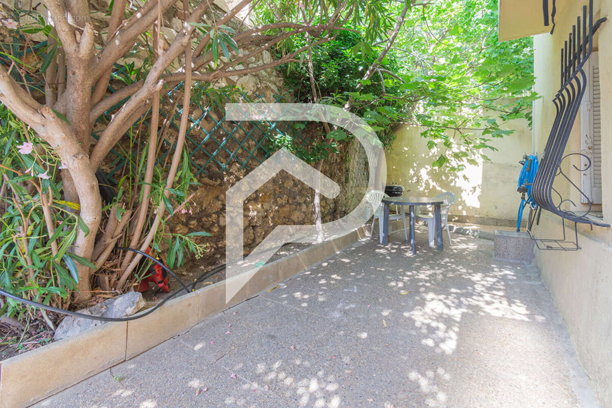 Maison à MARSEILLE-4E