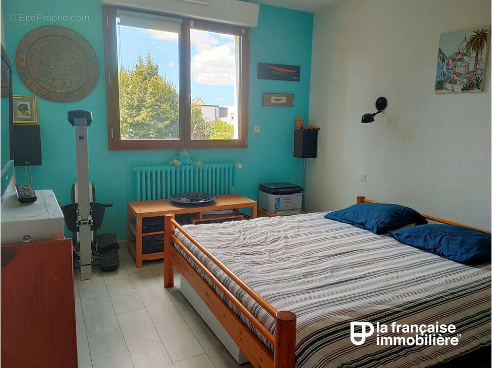 Maison à MONTGERMONT